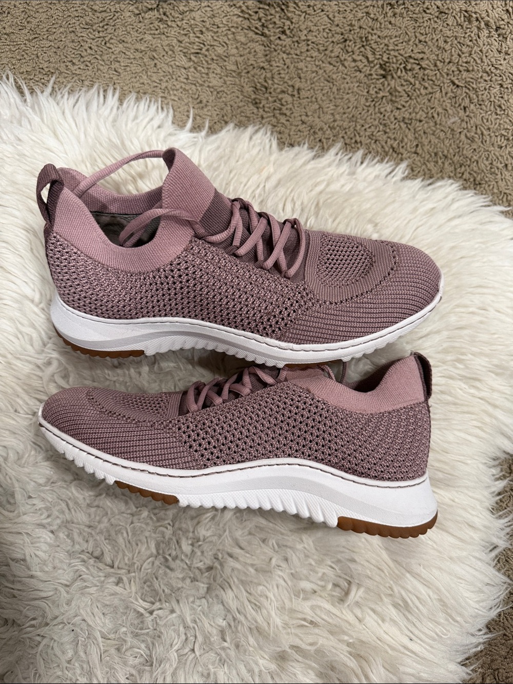 Womens Bionica Oressa‎ Pink Knit Athletic Gym Sneakers Shoes
Size 10 M